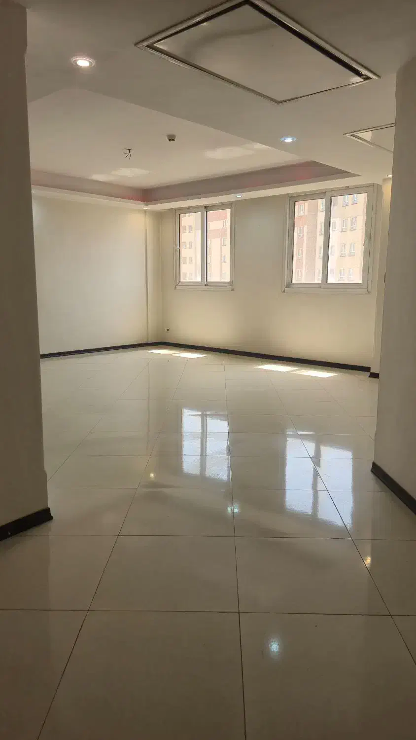 ۱۰۷ متر برج آسمان / دریاچه چیتگر