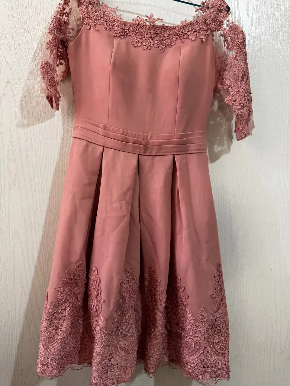 تعدادی پیراهن مجلسی|لباس|ری, صالح‌آباد شرقی|دیوار