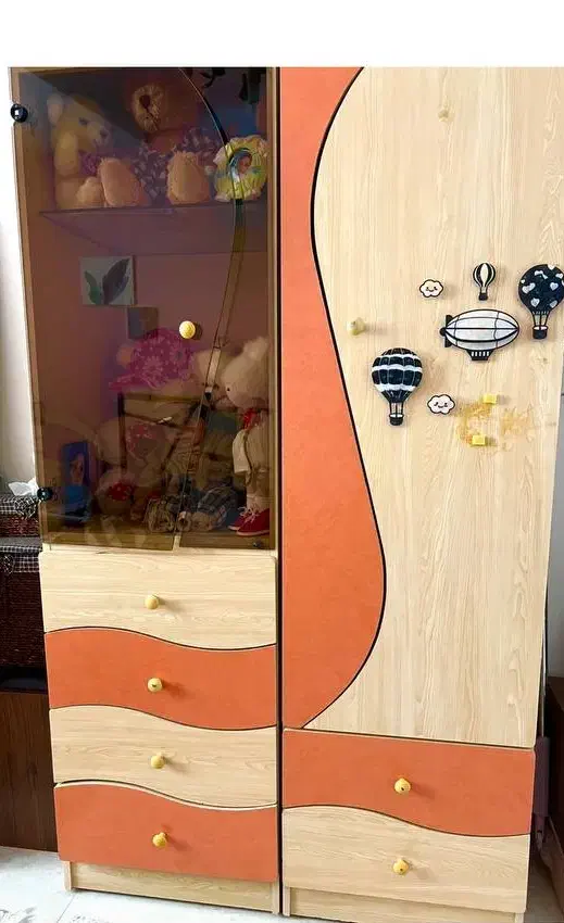 کمدوتخت نوجوان|تخت و سرویس خواب|صوفیان, |دیوار