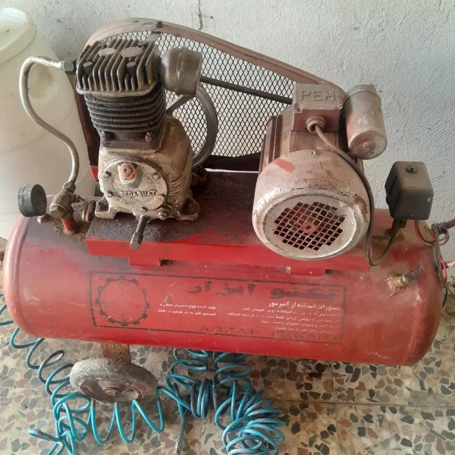 کمپروسور گردبرماکیتا ژاپن  اره برقی بوش|ابزارآلات|خمام, |دیوار