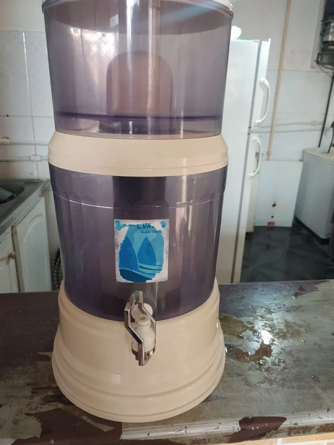 آب تصفیه کن|آبسردکن و تصفیه آب|بروجرد, |دیوار