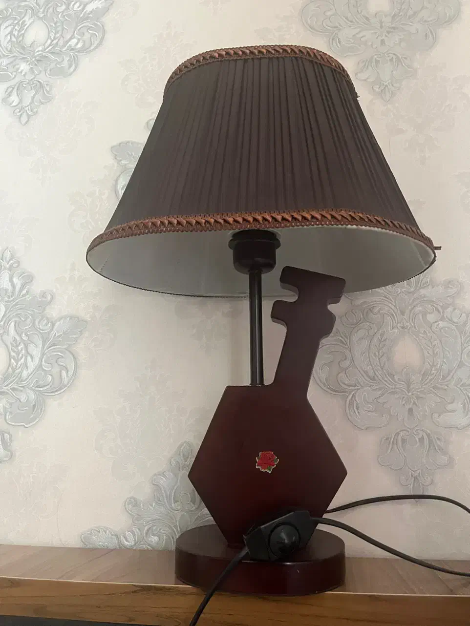 آباژور|چراغ خواب و آباژور|اصفهان, عاشق‌آباد|دیوار