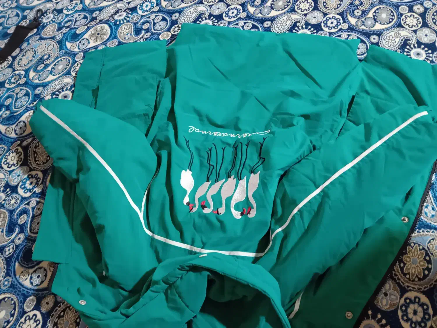 کاپشن سالم درحد نو|کفش و لباس بچه|رشت, نخودچر|دیوار