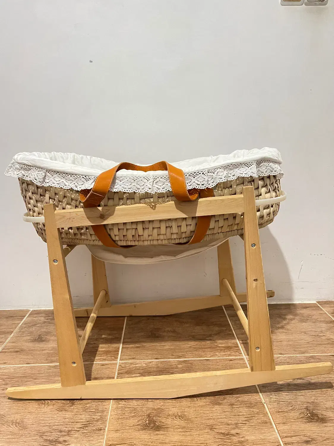 گهواره کودک|تخت و سرویس خواب|رامسر, |دیوار