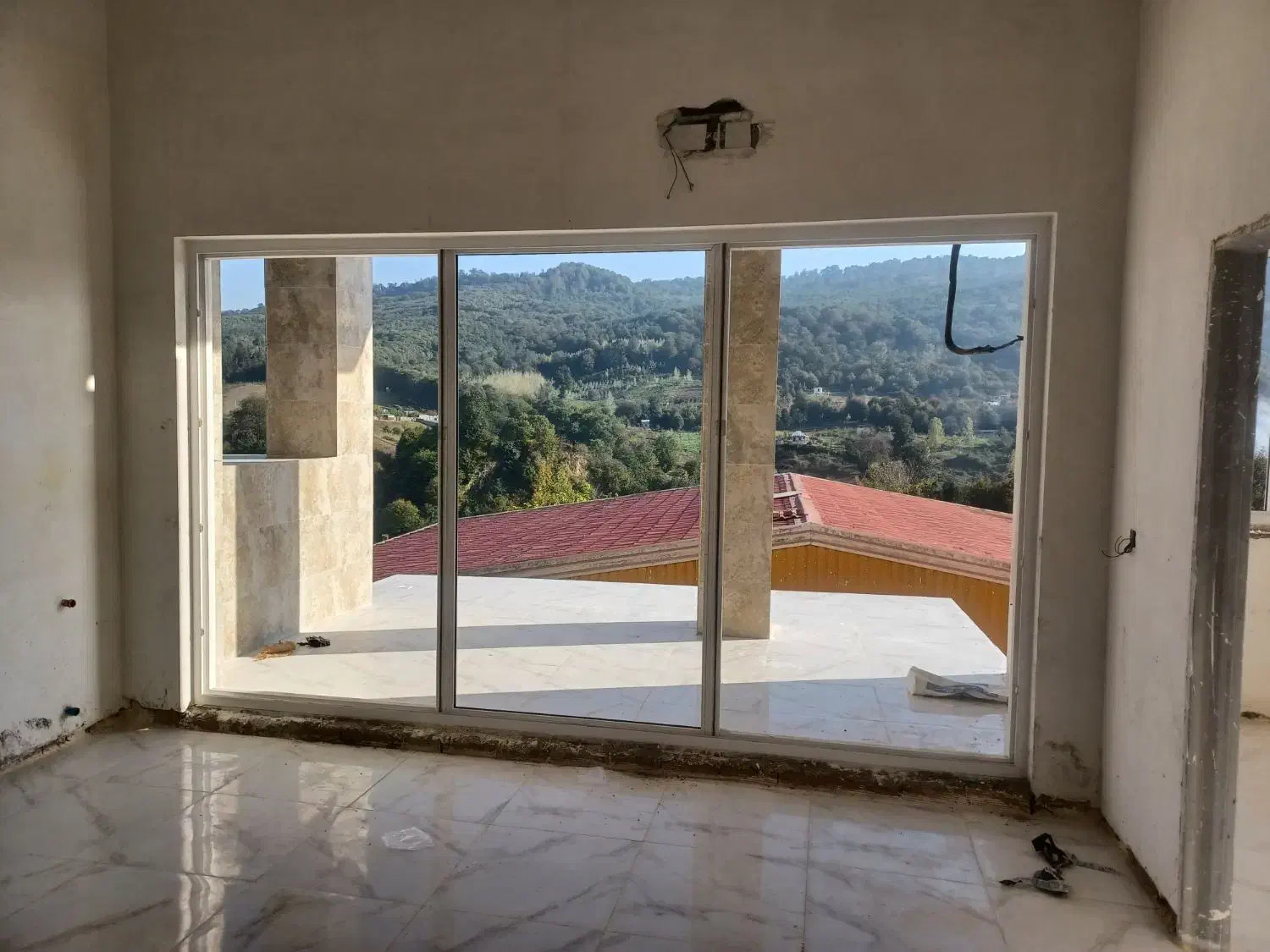 کارگر کاشی و سنگ کاری|استخدام معماری، عمران و ساختمانی|ساری, |دیوار