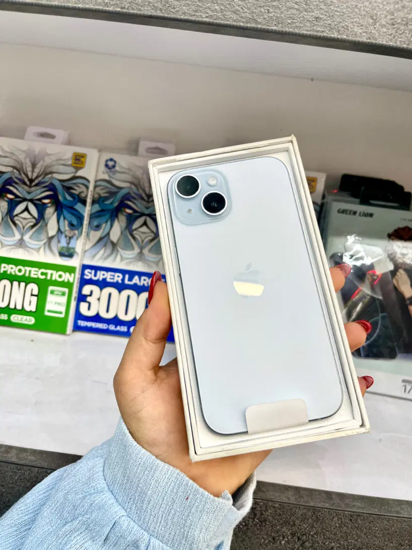 Iphone 15 normal|موبایل|شیراز, گود عربان|دیوار