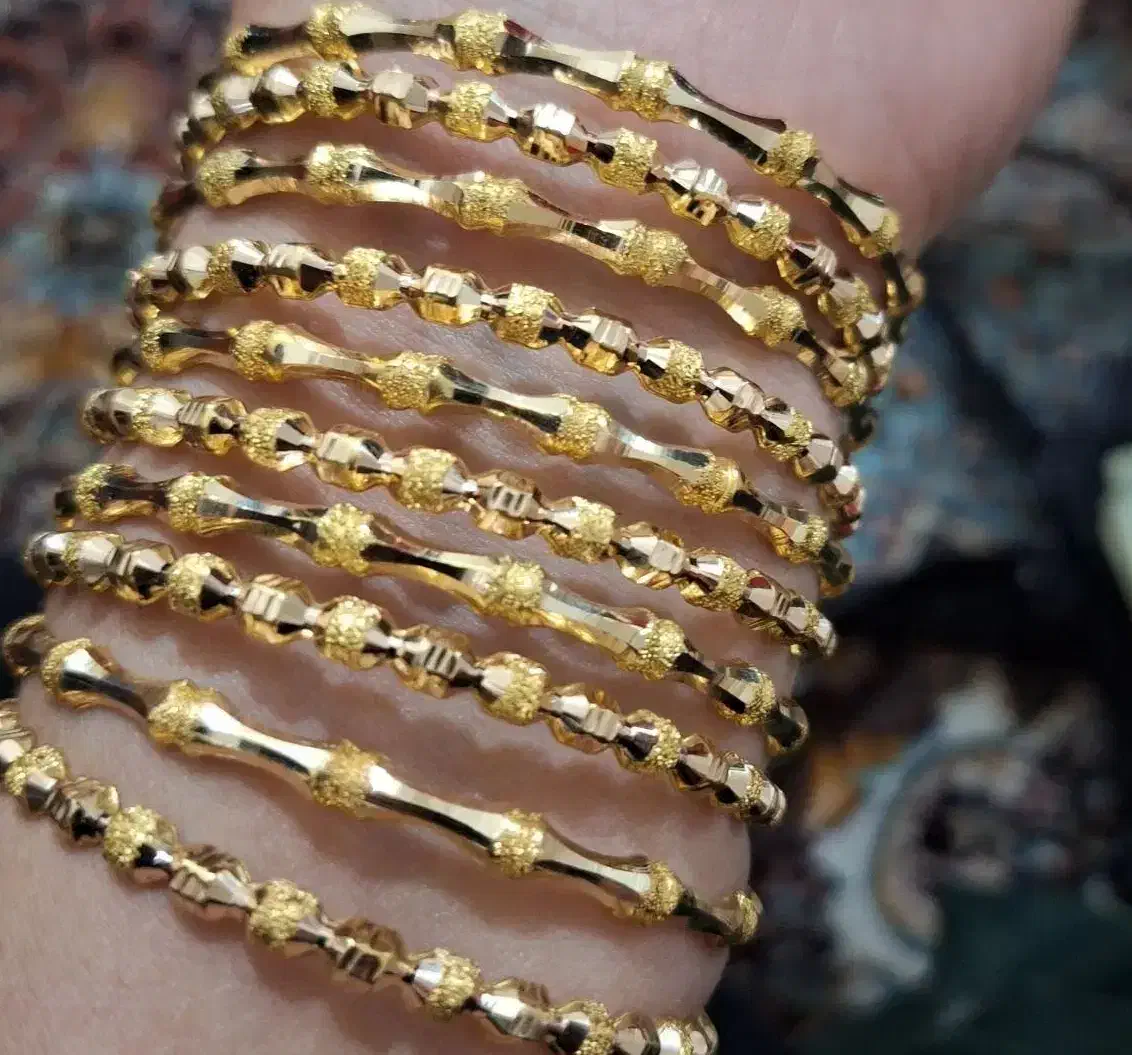 النگوی زیبا،۳۰۰بالای تابلو|جواهرات|یاسوج, |دیوار