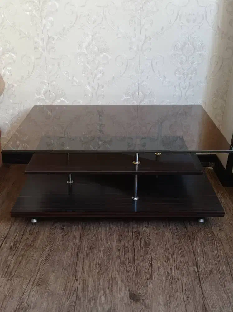 میز و میز جلو مبل ‌|مبلمان خانگی و میز عسلی|شیراز, امام حسین|دیوار