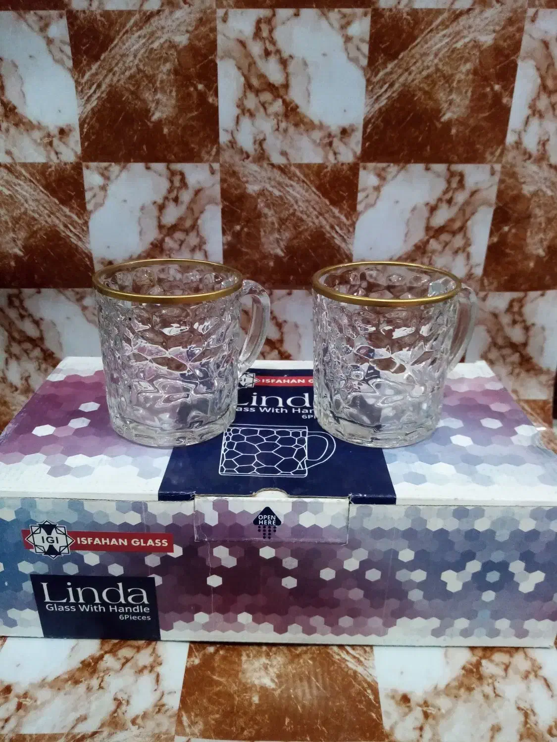 لیوان دسته دار دور طلایی برجسته|ظروف سرو و پذیرایی|نجفآباد, ریاضی|دیوار