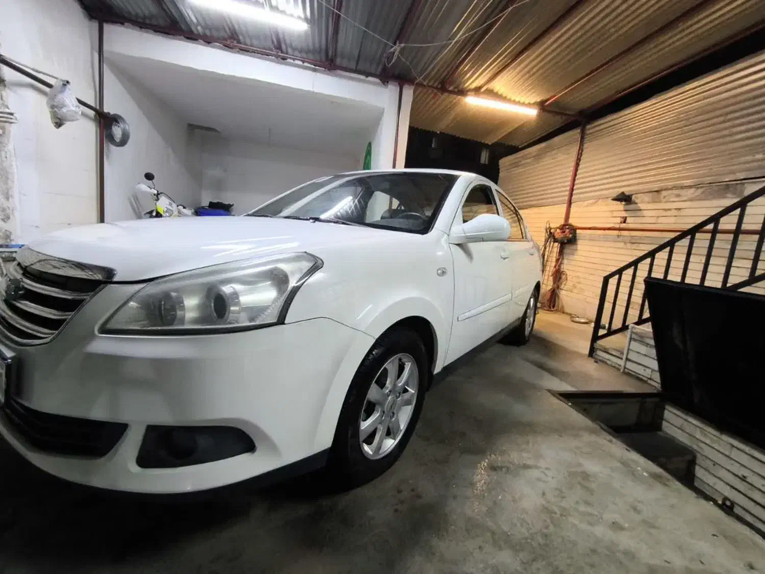 ام وی ام 550 اتومات در حد صفر کم کار|خودرو سواری و وانت|تهران, شهرک صدرا|دیوار