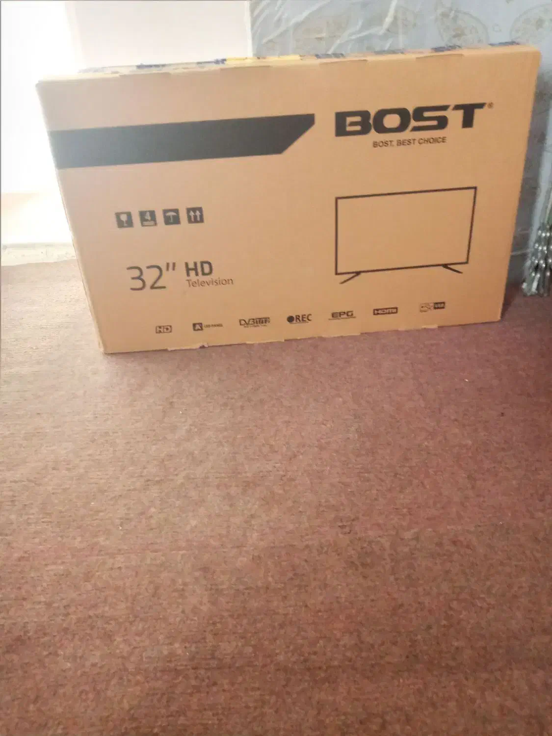 تلویزیون۳۲اینچ bost|تلویزیون و پروژکتور|فردیس, شهرک ۱۱۰|دیوار