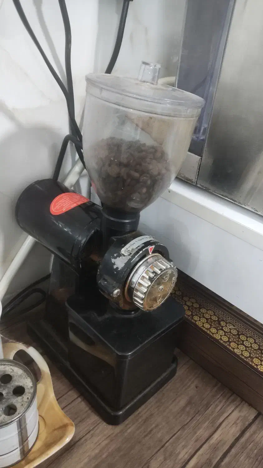 ماشین اسپرسو نیمه صنعتی و آسیاب خانگی N600|سماور، چای‌ساز، قهوه‌ساز|اسلام‌شهر, شهرک قائمیه|دیوار
