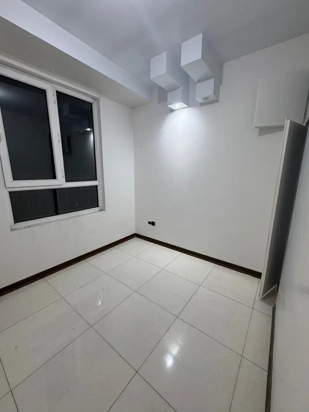 *۹۵ متر آپارتمان ویو ابدی فرعی فرد گیشا*|فروش آپارتمان|تهران, گیشا|دیوار