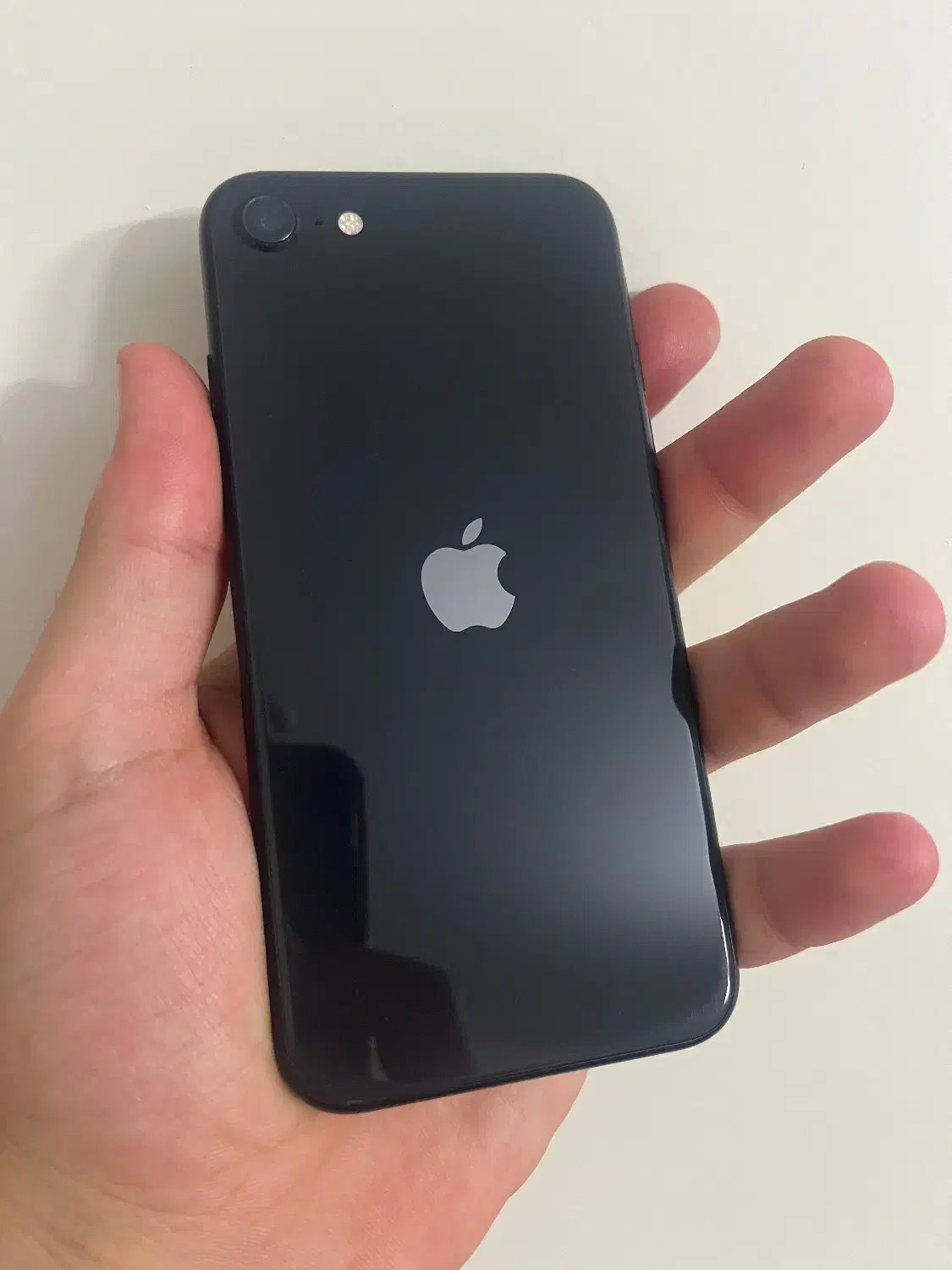 ایفونse2020|موبایل|شاهینشهر, نظامی|دیوار