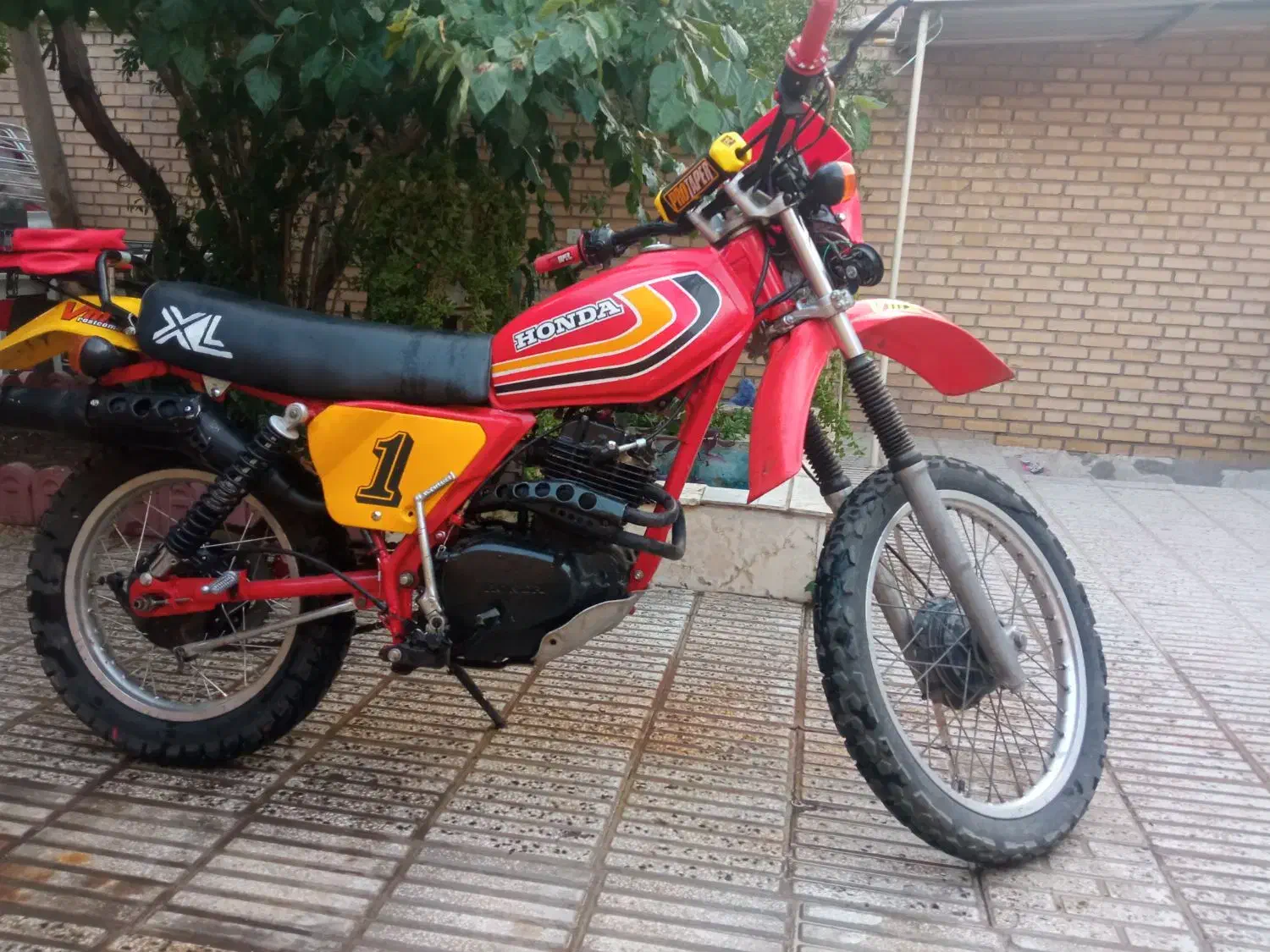 هندا اکسل 250|موتورسیکلت|سبزوار, ولیعصر (نجار آباد)|دیوار