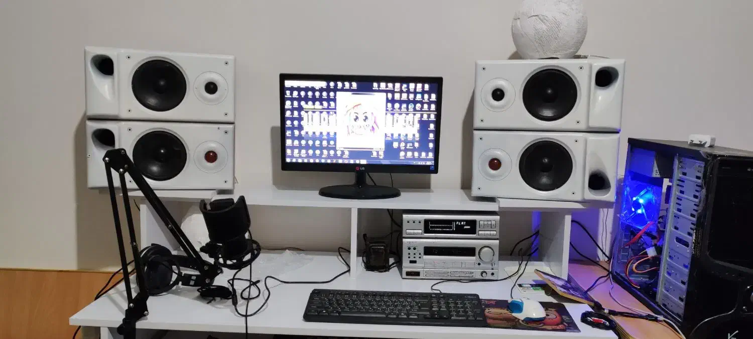 دو جفت باند بوکشلف و امپلی فایر اکولایزر کنوود ۷۱۱|سیستم صوتی خانگی|مشهد, همت آباد|دیوار