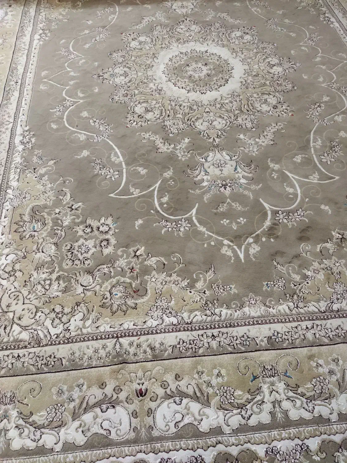 فرش|فرش|نیشابور, بنیاد شهید|دیوار