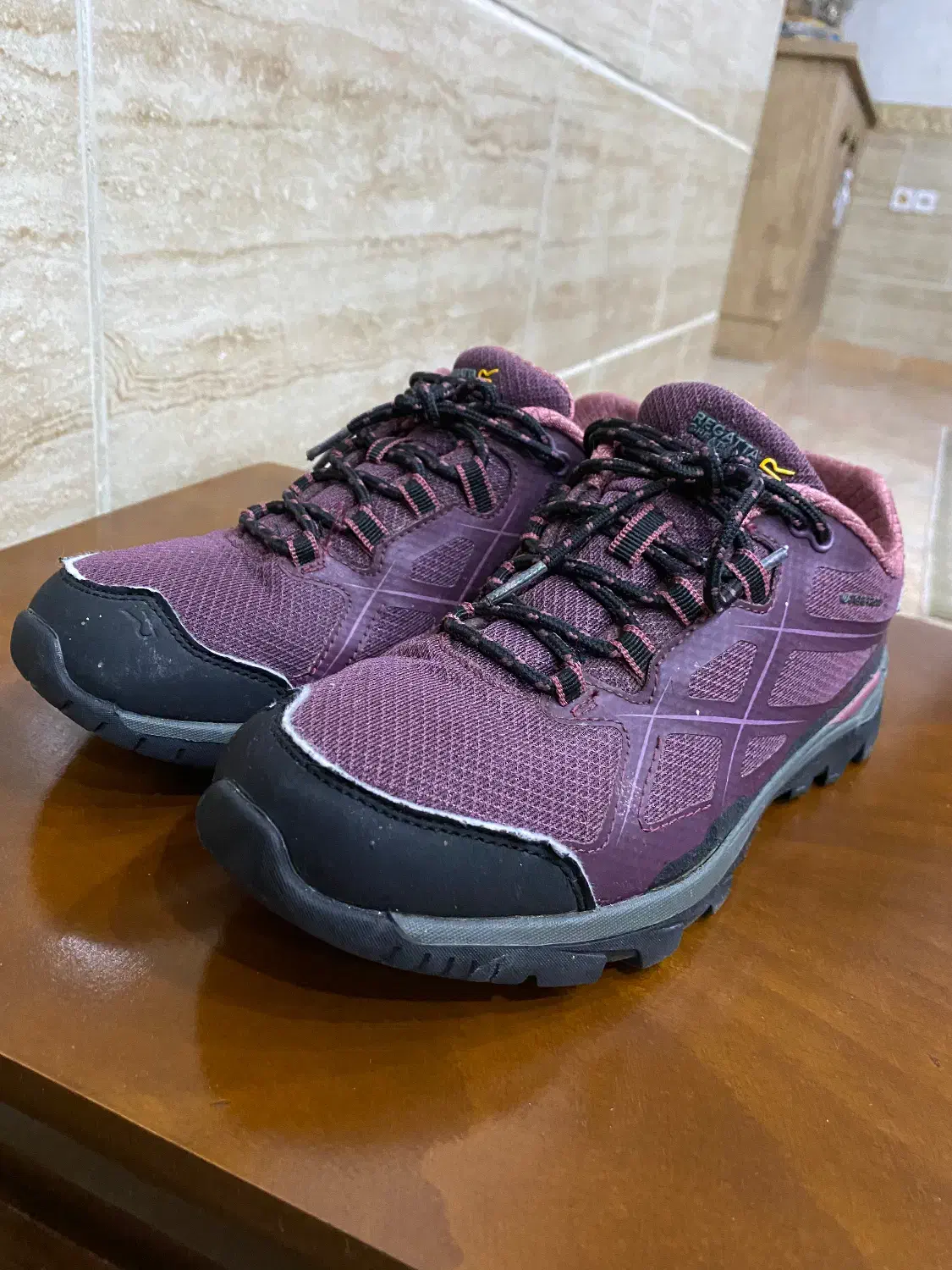 کتونی رگاتا کد ۱۲۱۲|کیف، کفش، کمربند|قرچک, مهدیه|دیوار