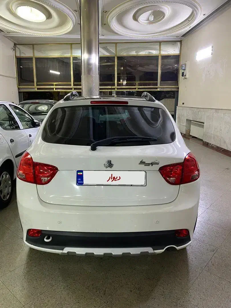 کوییک مدل 1402 مانیتور دار سفید مشکی|خودرو سواری و وانت|تبریز, |دیوار