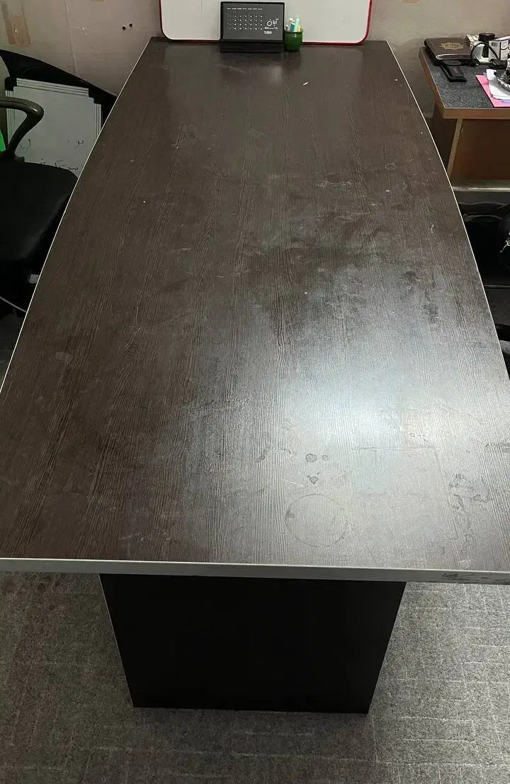 میز کنفرانس و صندلی چرخدار|مبلمان اداری|قم, صفائیه|دیوار