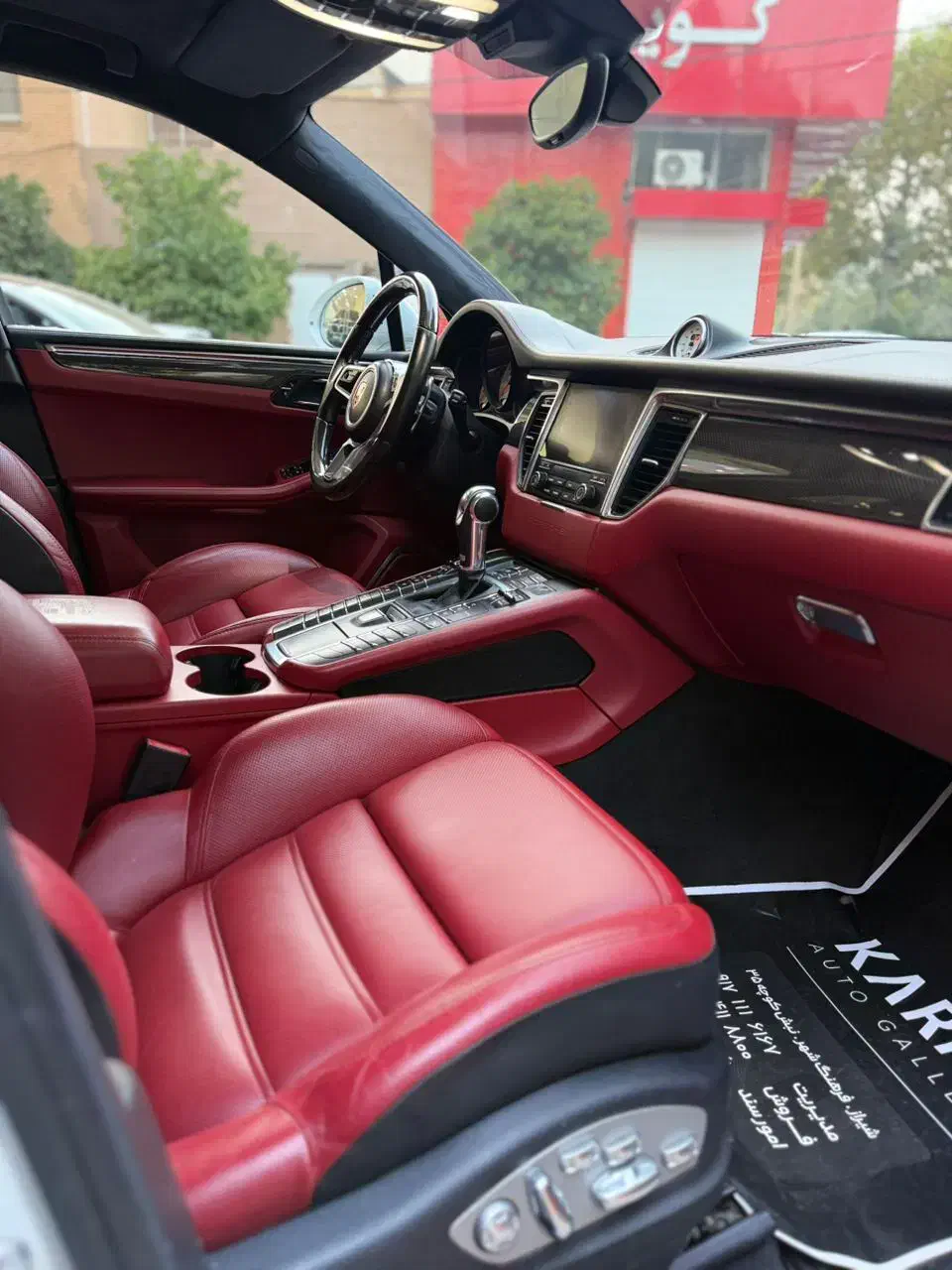 ماکان داخل فول قرمز بدنه بی توضیحبا تایید نمایندگی|خودرو سواری و وانت|تهران, فرمانیه|دیوار