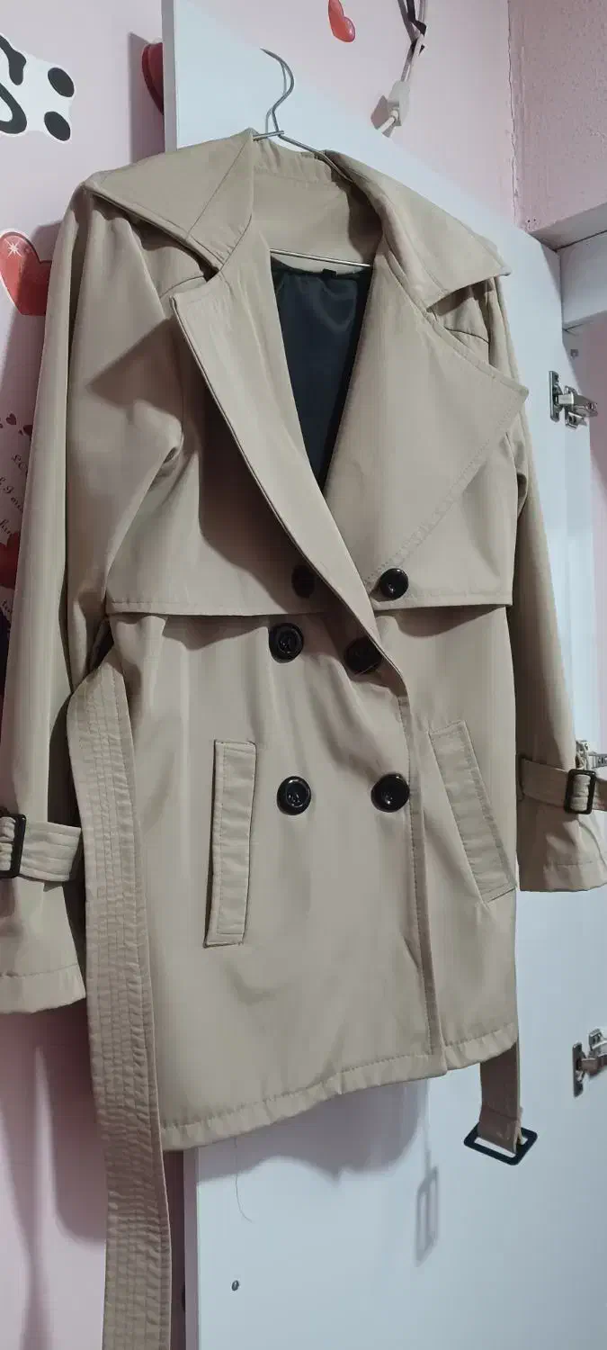 پالتو پاییزه|لباس|صدرا-فارس, فاز ۱|دیوار