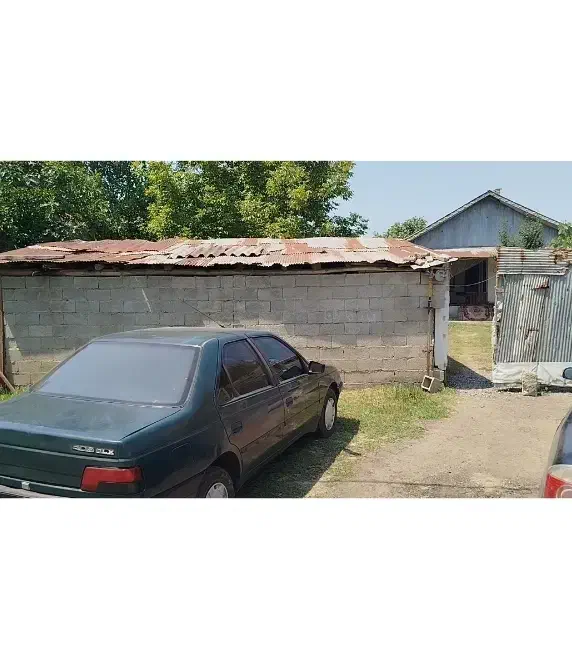 ۲۰۰ متر زمین و بنا.بر آسفالت.برق و اب و دور دیوار|فروش زمین و ملک کلنگی|گوراب زرمیخ, |دیوار