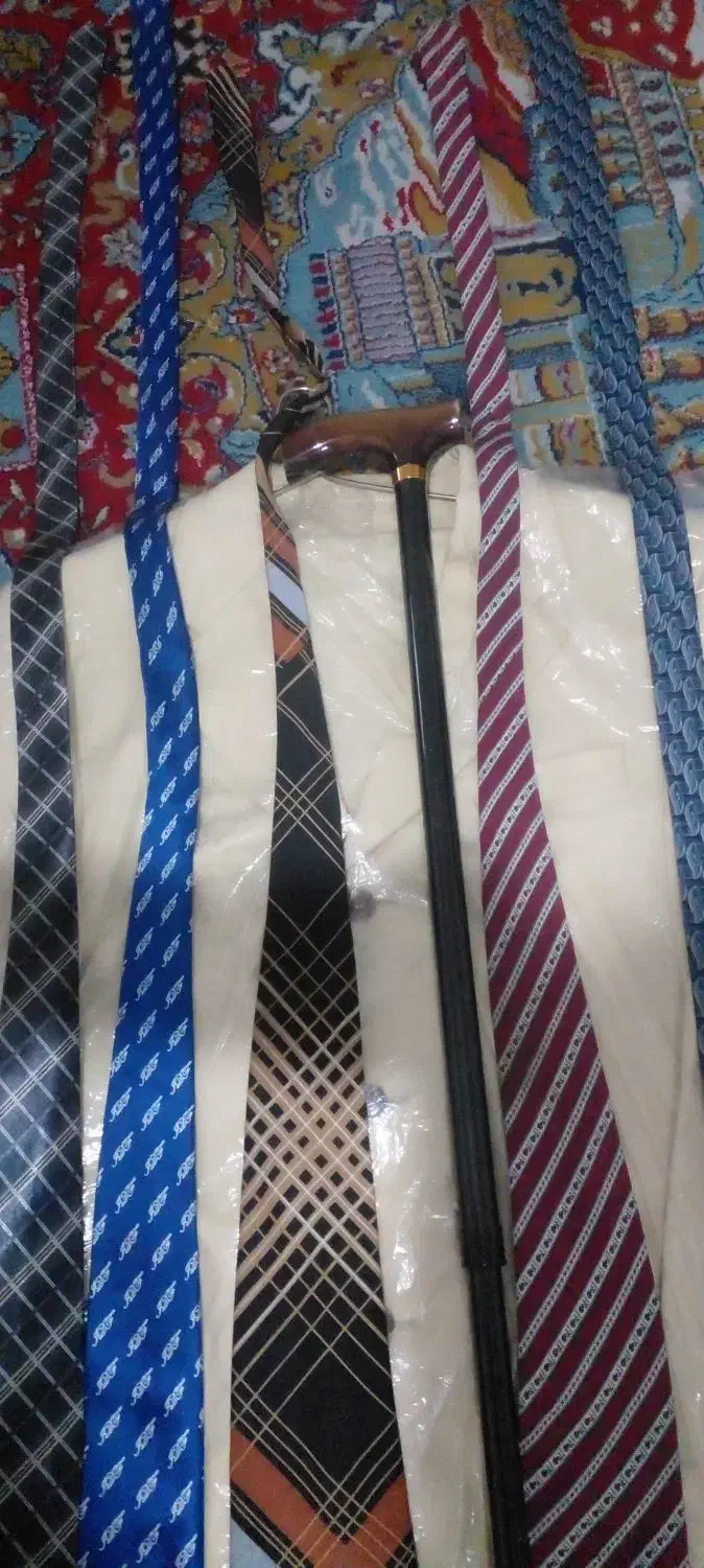 یک عددکتشلوار ویک عدد عصاو۵عددکراوات|کیف، کفش، کمربند|کرج, خرمدشت|دیوار
