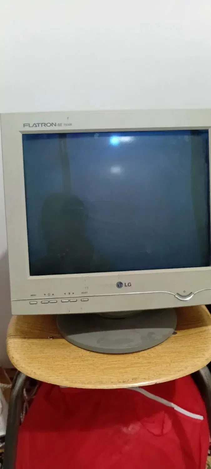 کامپیوتر و کمد|سایر لوازم برقی|اهر, |دیوار