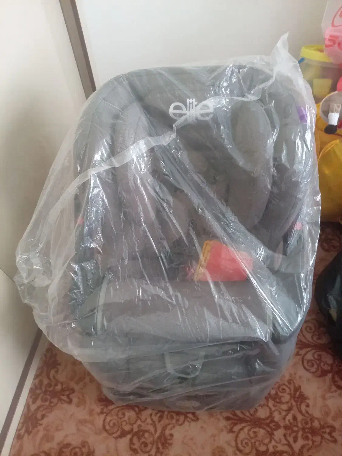 صندلی ماشین|تخت و صندلی بچه|رودهن, |دیوار