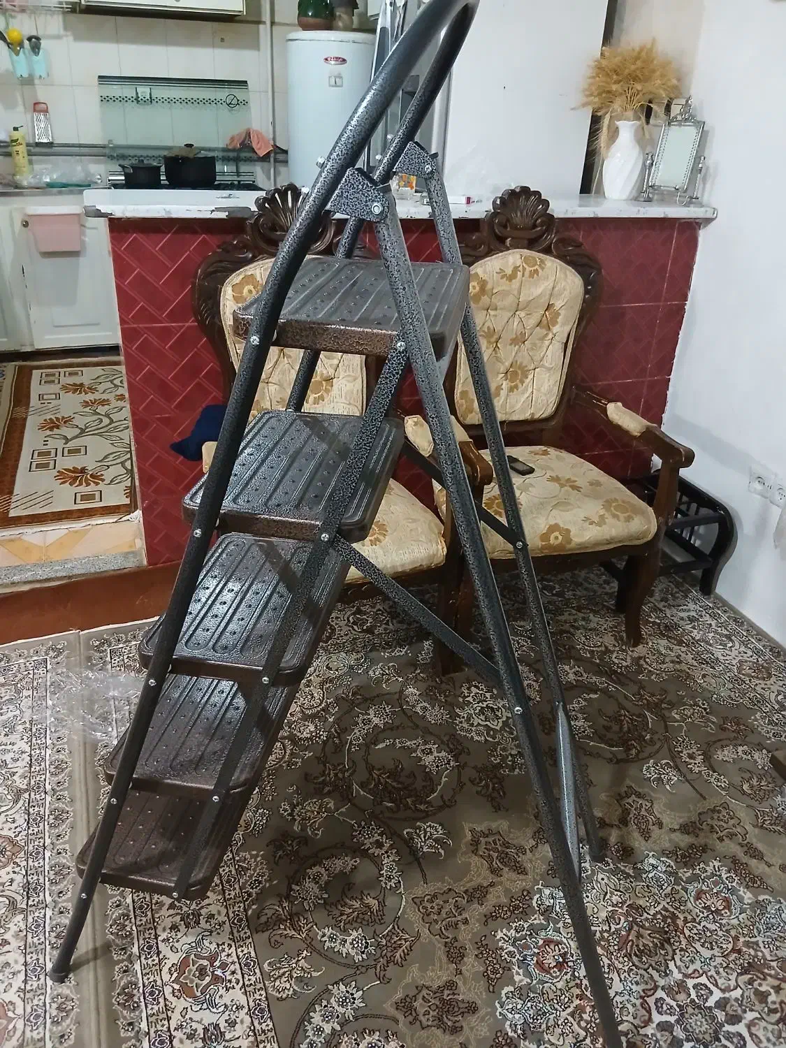 پله ‌5طبقه|ابزارآلات|همدان, |دیوار