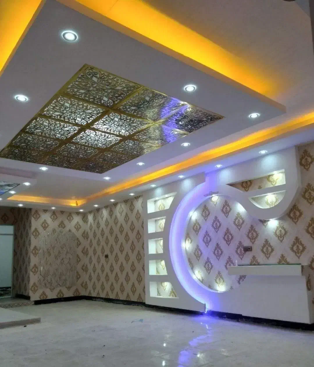 کاغذدیواری پوسترپی وی سی|خدمات پیشه و مهارت|سقز, |دیوار