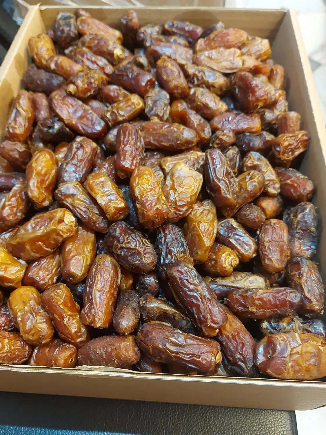 خرما خاصوی ۱۶۰|عمده‌فروشی|تهران, امام حسین|دیوار