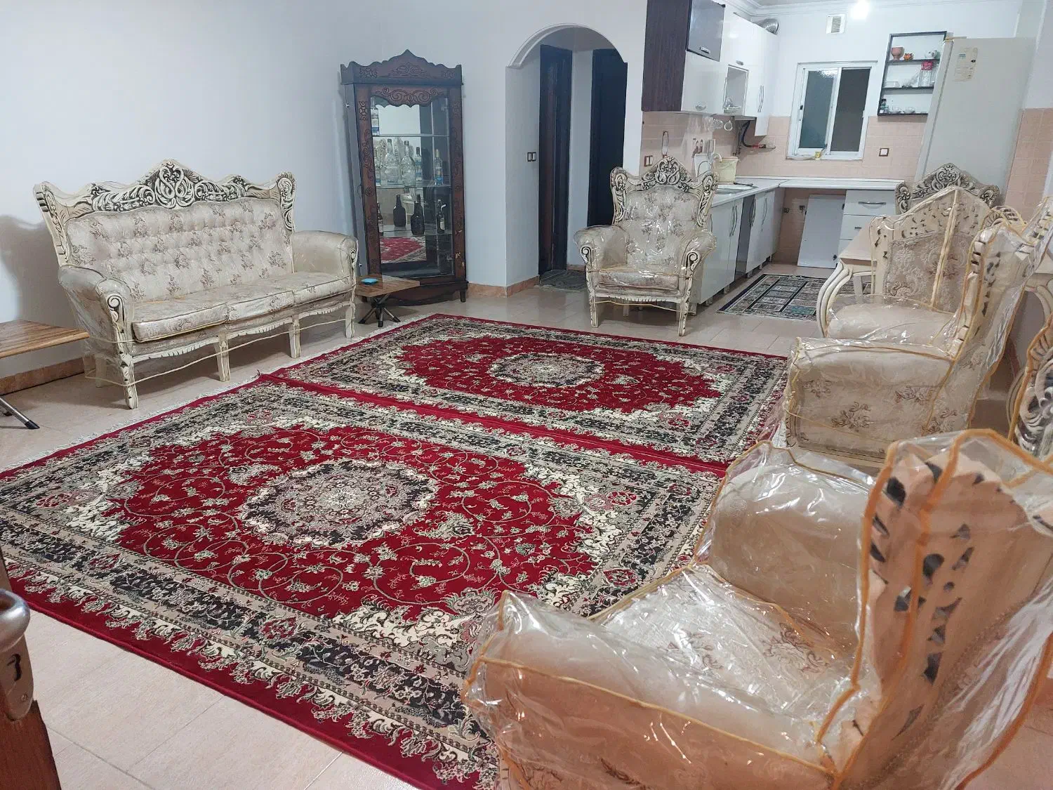 اجاره آپارتمان و سوئیت ب شرط تمیز بودن|اجارهٔ کوتاه‌مدت آپارتمان و سوئیت|رشت, کوی امام رضا|دیوار