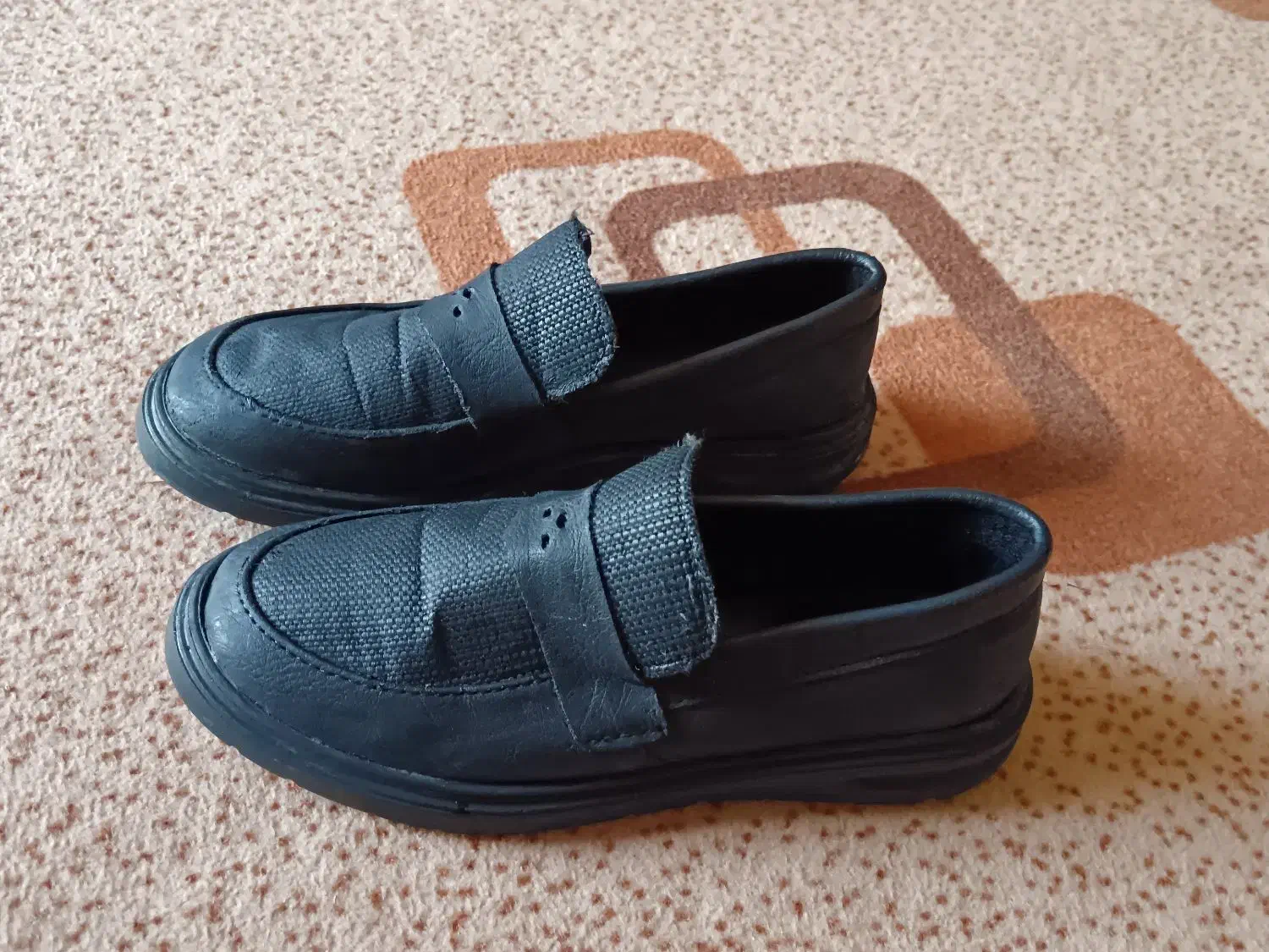 کفش سایز 34|کفش و لباس بچه|کازرون, |دیوار