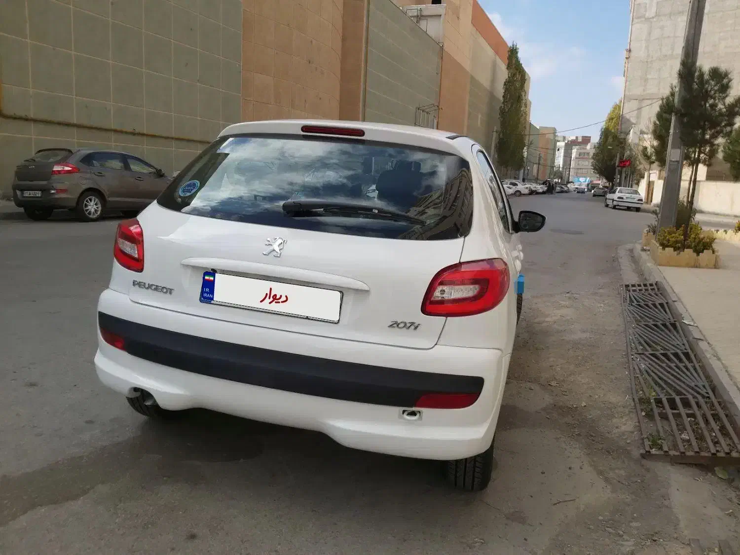 ۲۰۷ دنده ای فرمان هیدرولیک موتور T5|خودرو سواری و وانت|اردبیل, |دیوار