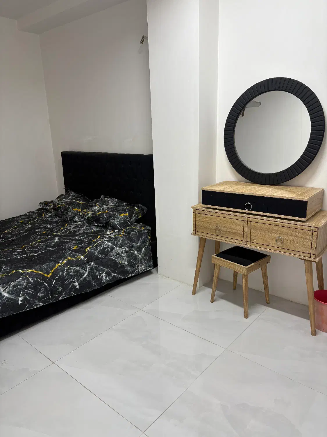 رنت خانه مبله ساعتی و بلند مدت|اجارهٔ کوتاه‌مدت آپارتمان و سوئیت|شیراز, معالی‌آباد|دیوار