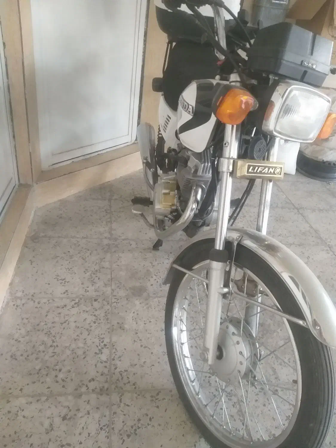 موتور ۱۲۵ مدل ۹۵ لیفان|موتورسیکلت|شیراز, شهرک جماران|دیوار