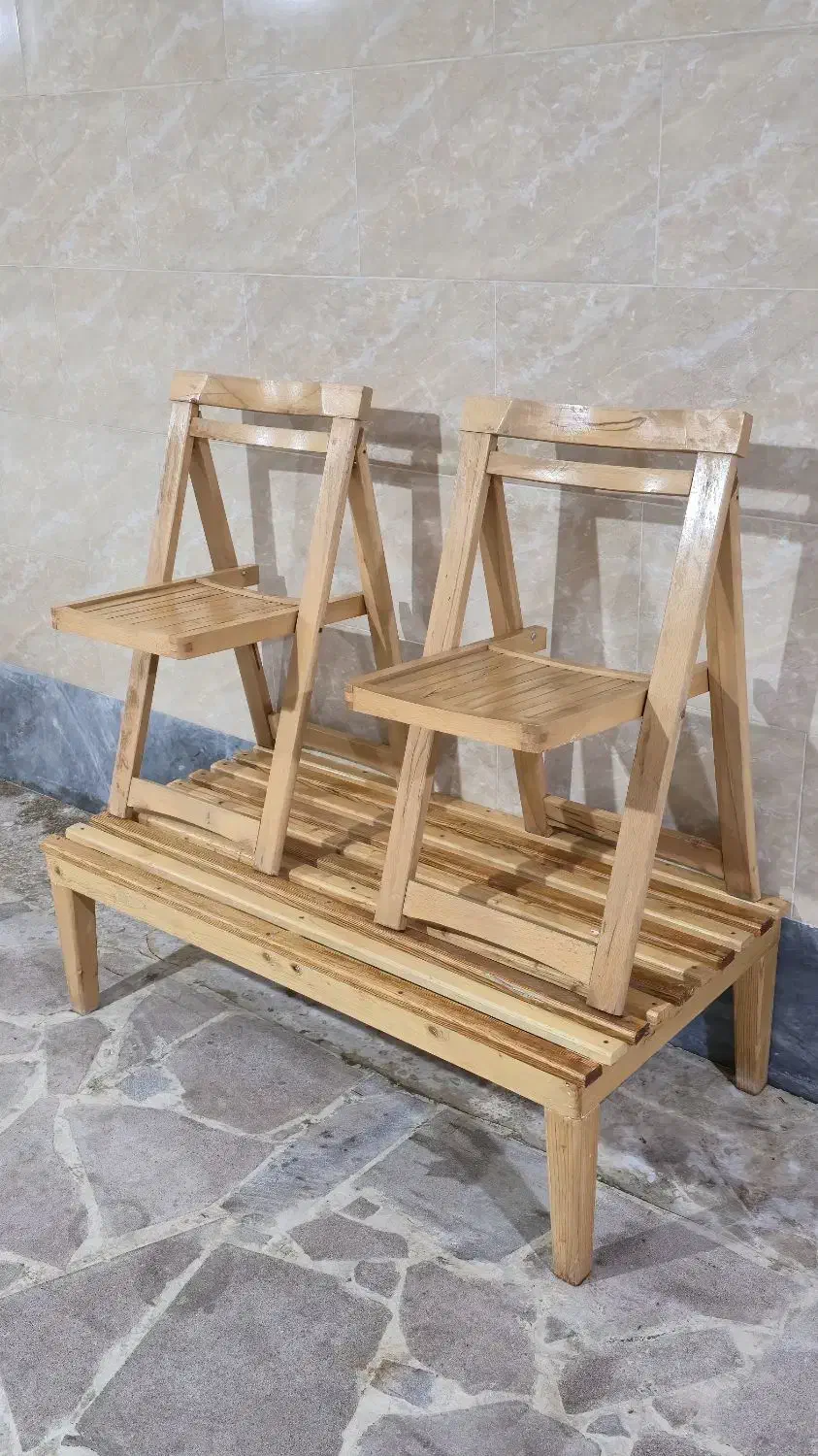 میز و صندلی چوبی|میز و صندلی غذاخوری|اصفهان, آفاران|دیوار