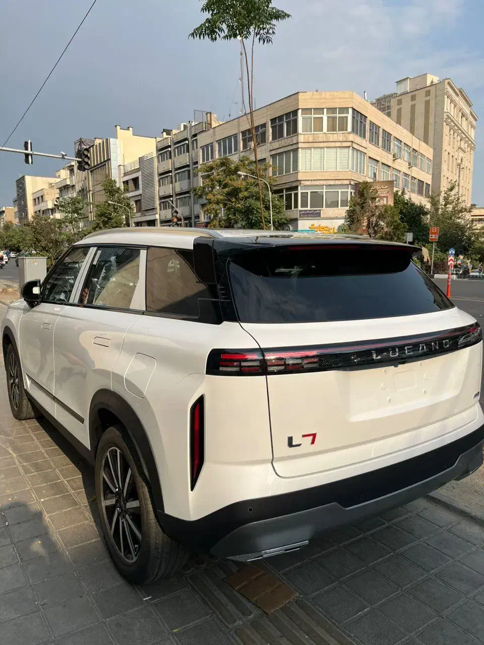 لوکانو L7 صفر خشک تحویل فوری|خودرو سواری و وانت|تهران, فاطمی|دیوار