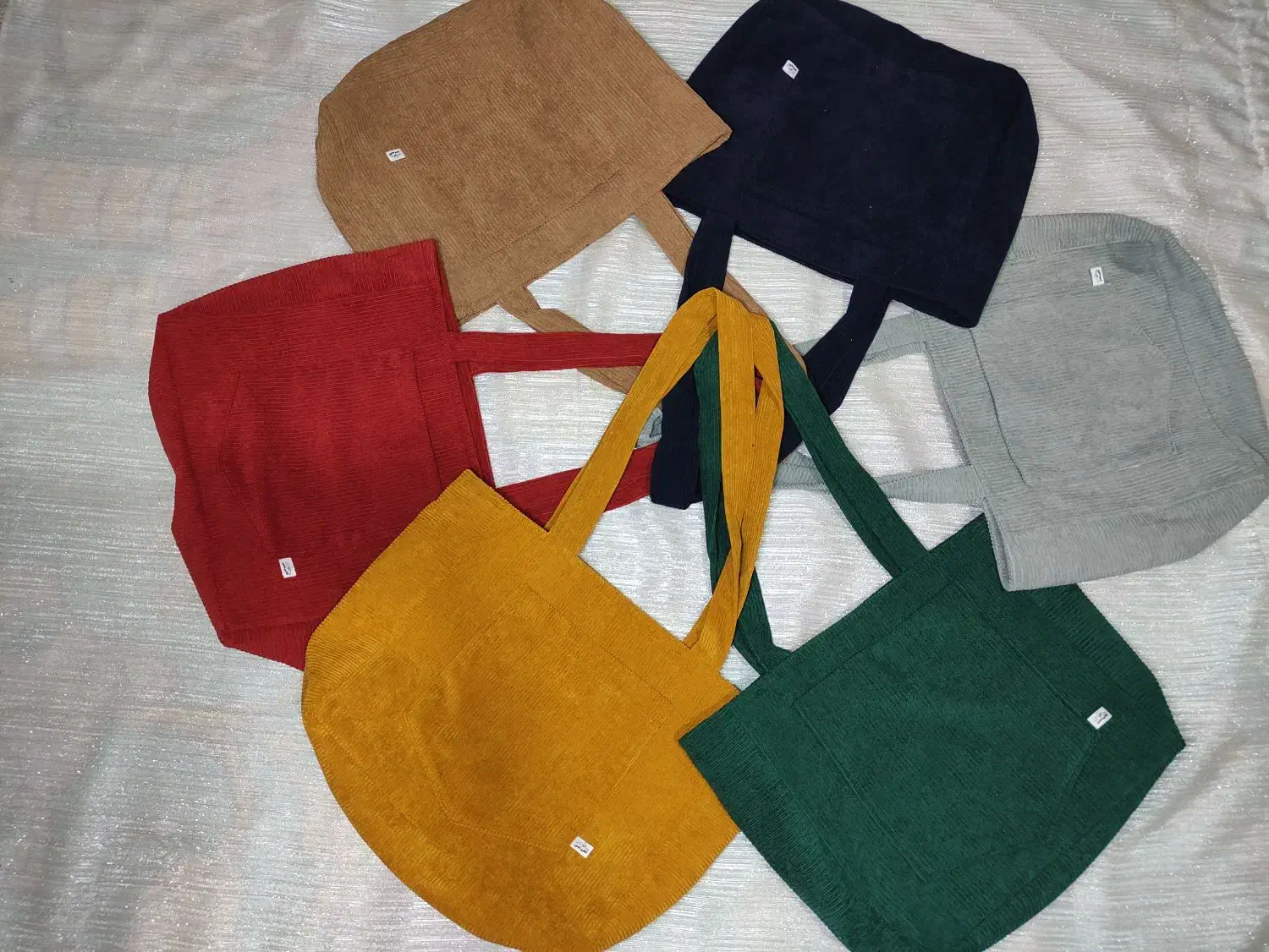 کیف کبریتی دست دوز|کیف، کفش، کمربند|بهبهان, |دیوار