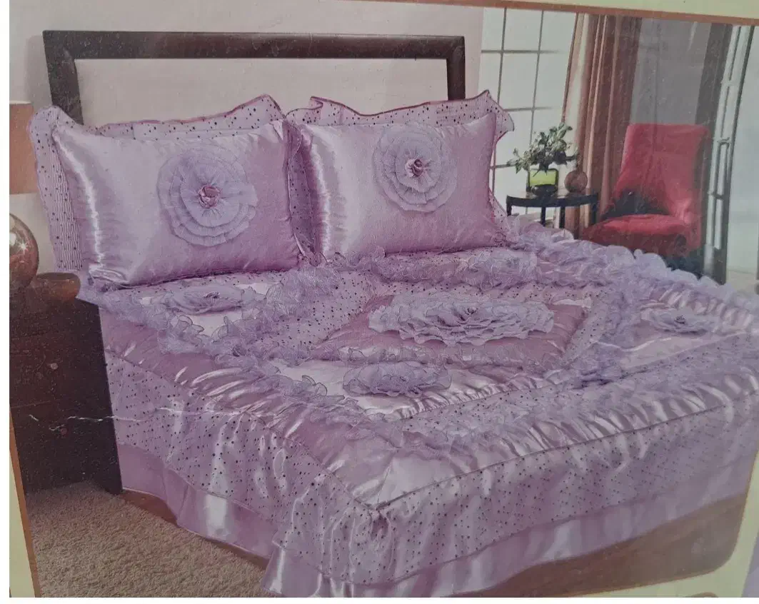 روتختی عروس|سرویس روتختی|قم, باغ کرباسی|دیوار