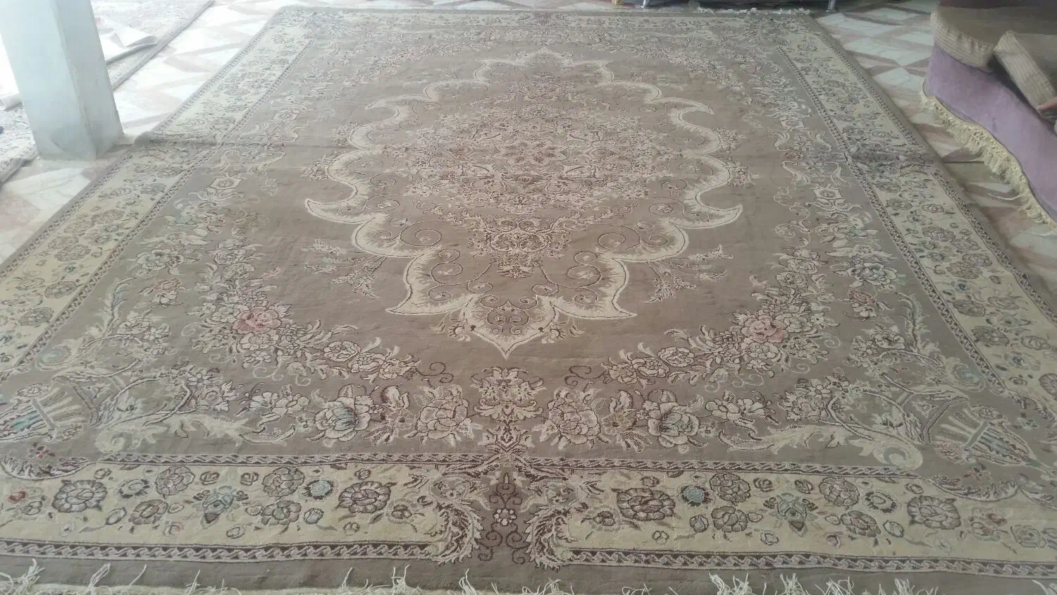 سلام. یک جفت فرش 12 متری کف اکرولیک سالم و  تمیز|فرش|کوهپایه, |دیوار