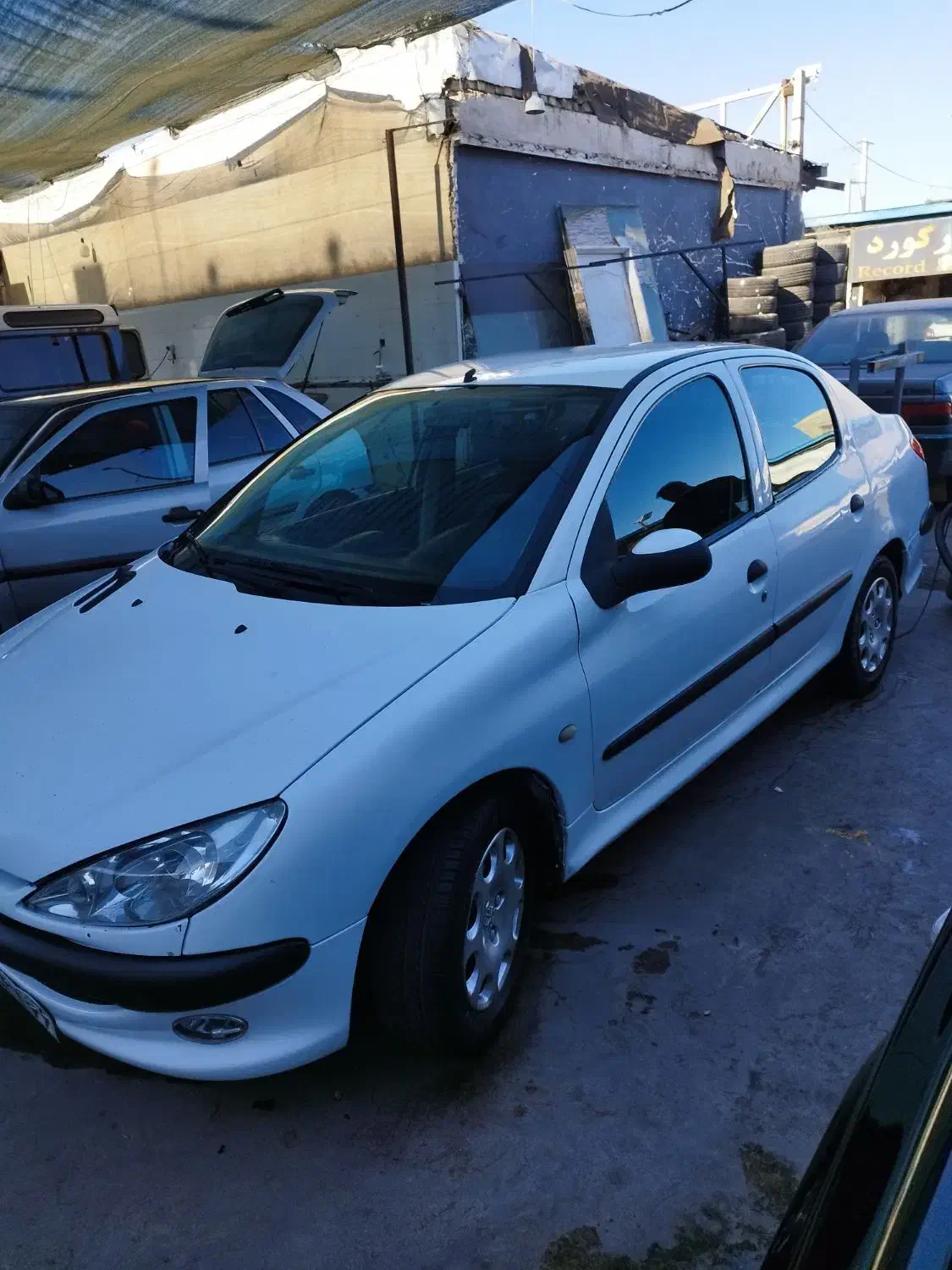 پژو 206 sdکارمندیV20 کارکرد180|خودرو سواری و وانت|پرند, فاز ۵|دیوار