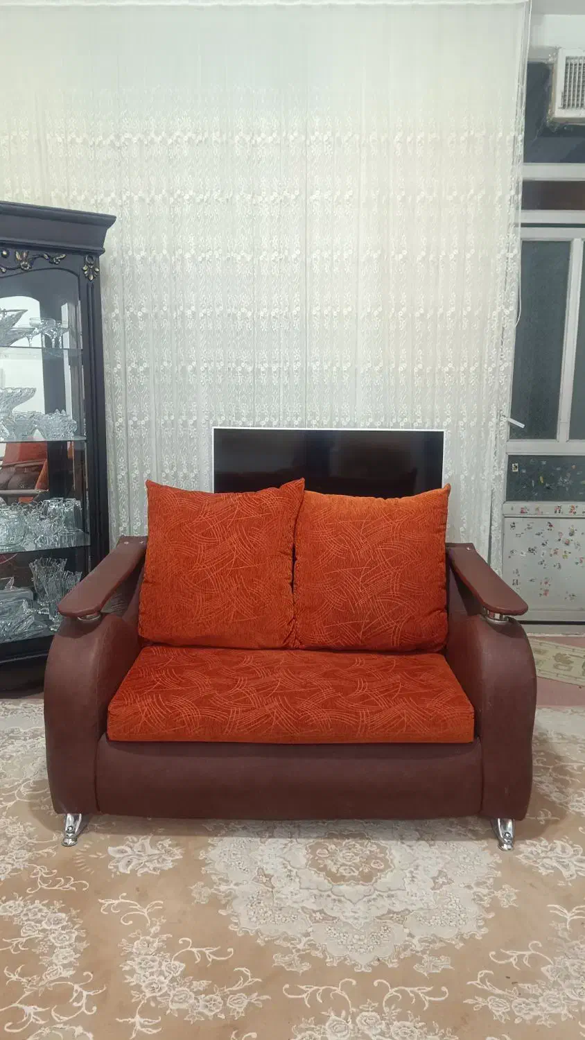 مبل ۷ نفره|مبلمان خانگی و میز عسلی|اسفراین, |دیوار