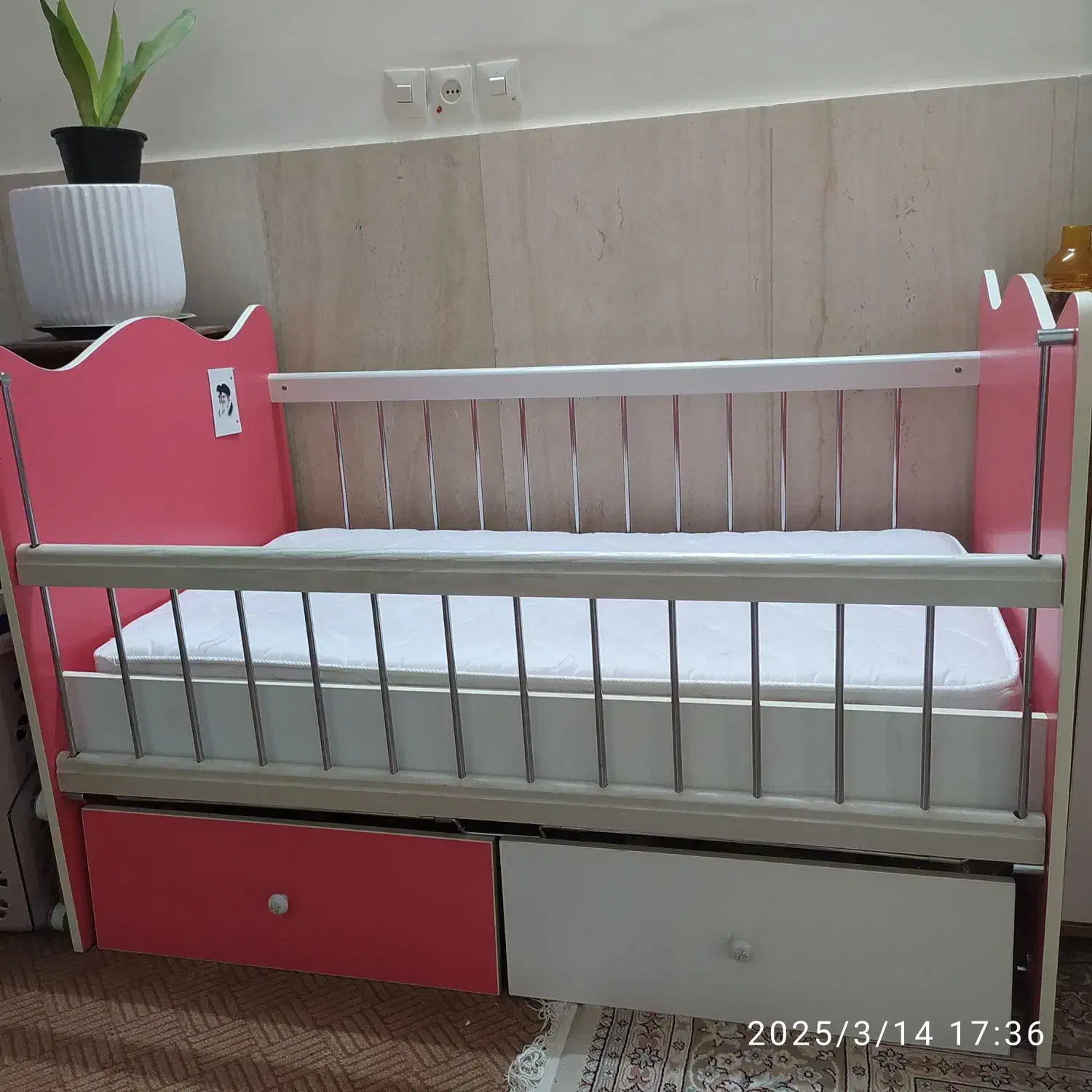 تخت کودک|تخت و سرویس خواب|قم, بکایی|دیوار