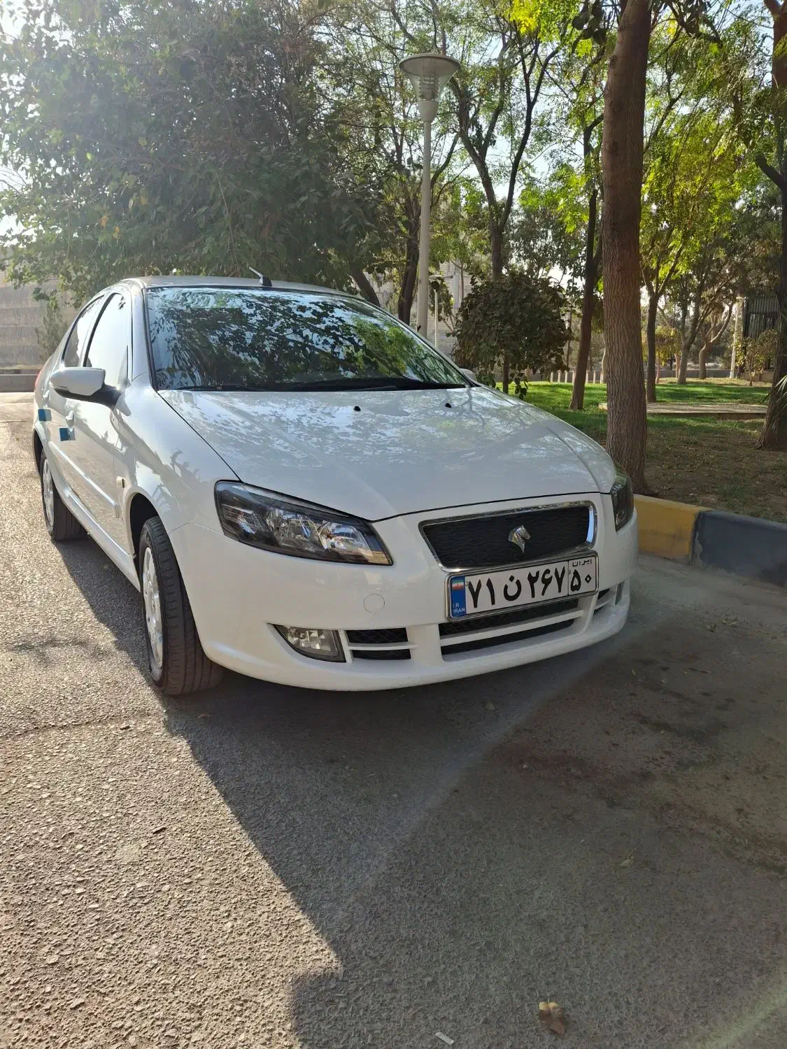 رانا پلاس ۴۰۱ درحدبالوازم|خودرو سواری و وانت|قم, شهرک فاطمیه|دیوار