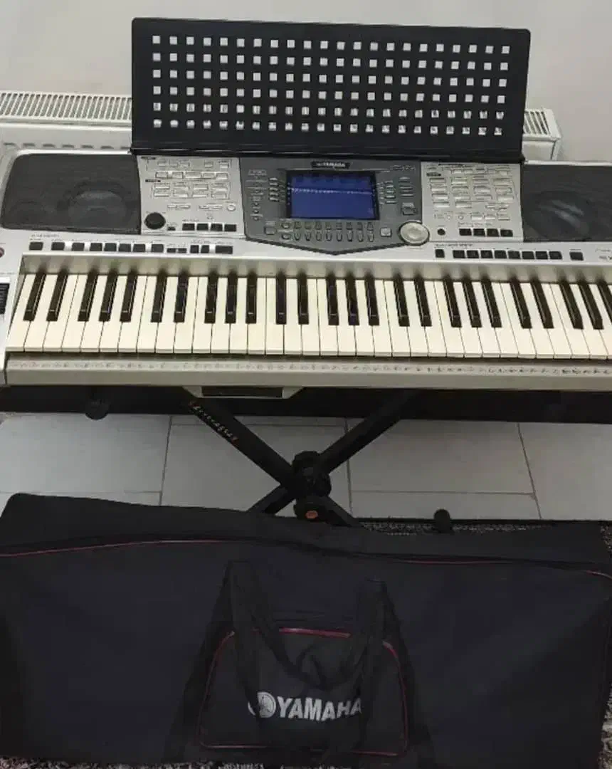 YAMAHA 2000|پیانو، کیبورد، آکاردئون|فردیس, فردیس|دیوار