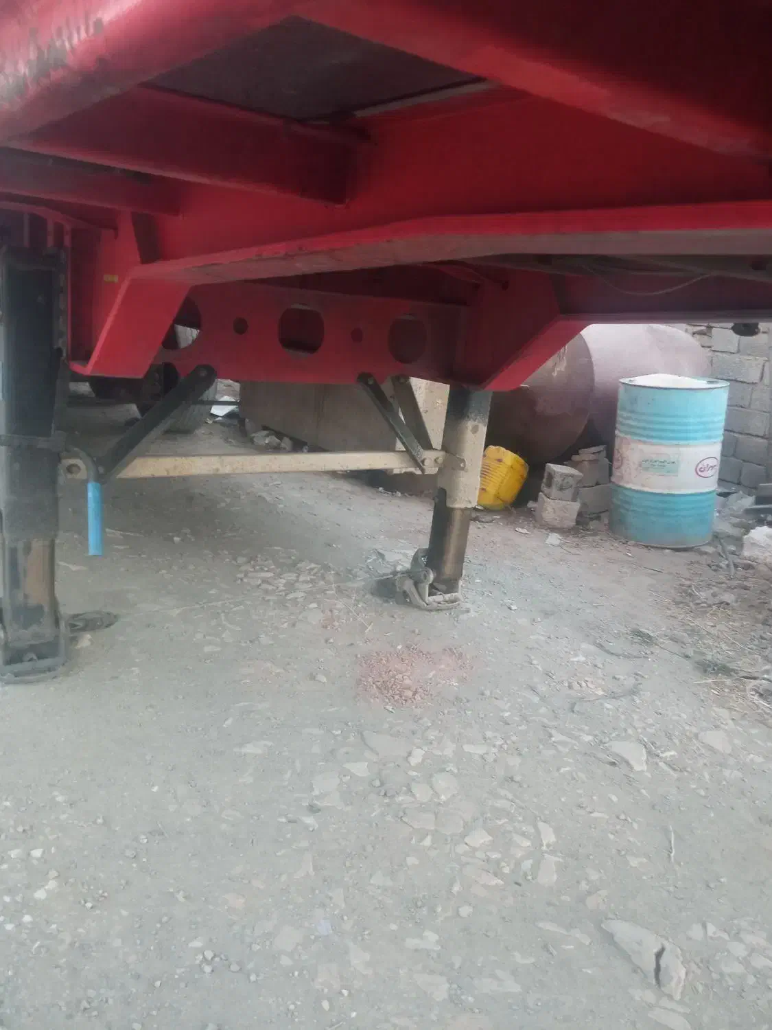 لبهه شرکتی|خودرو سنگین|دیواندره, |دیوار