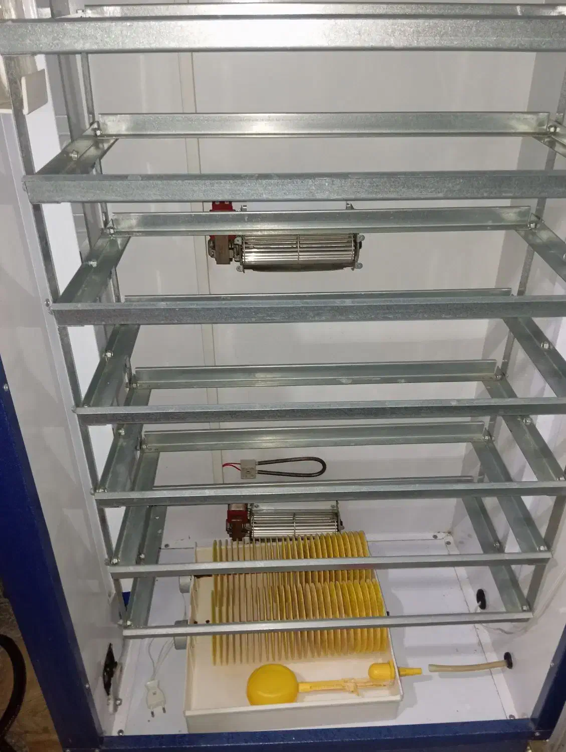 دستگاه جوجه کشی بلدرچین دماوند|لوازم جانبی حیوانات|توتکابن, |دیوار